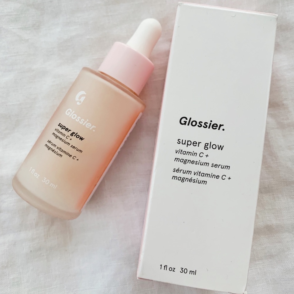 Glossier super glow